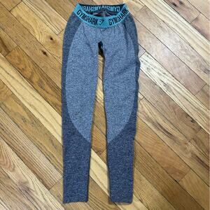 Gymshark Gray Seamless Leggings with Teal Waistband